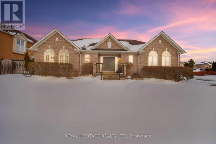 86 ROOT CRESCENT, Ajax (Northwest Ajax), Ontario L1T4L6
