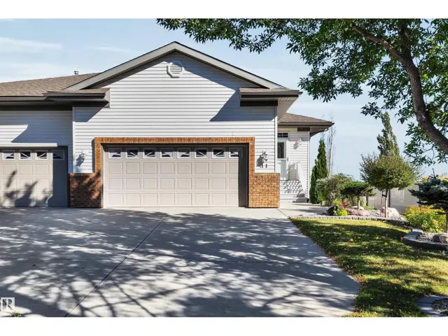 #11 65 OAKMONT DR, St. Albert, Alberta T8N6S3