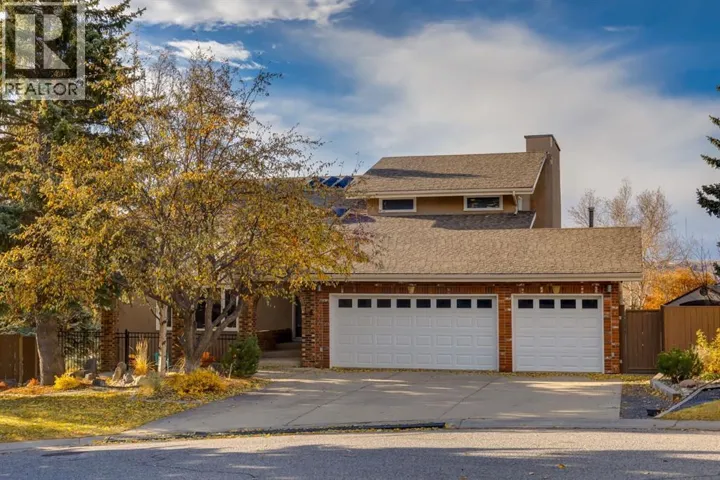 16 Silvercreek Place NW, Calgary, Alberta T3B5A2