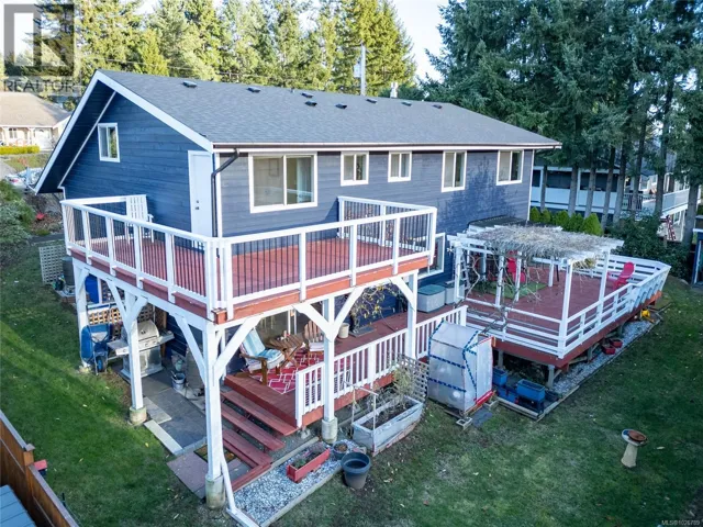 675 Evergreen Ave, Courtenay, British Columbia V9N6Y1