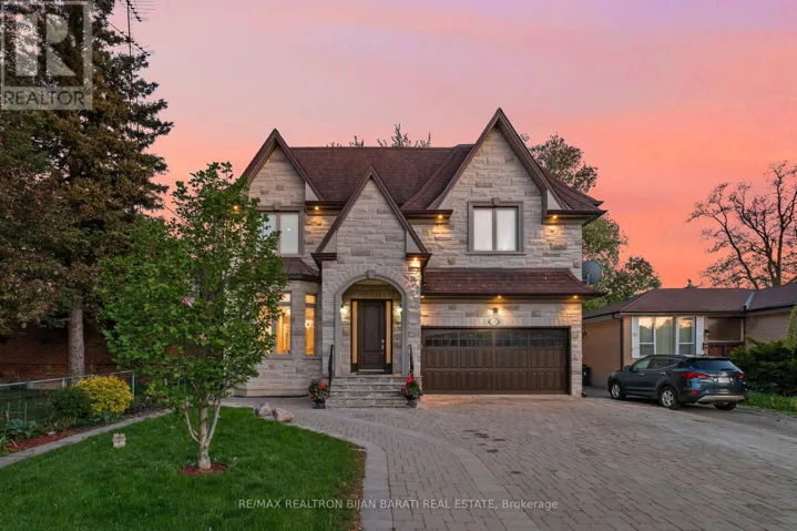 255 HOMEWOOD AVENUE, Toronto (Newtonbrook West), Ontario M2R2N4