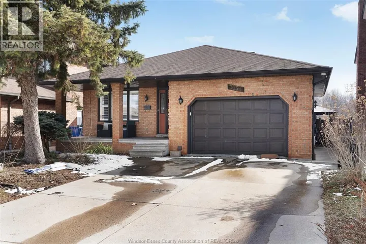 3154 FAZIO DRIVE, Windsor, Ontario N9E4G6