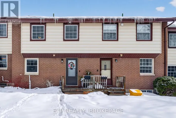 3 - 126 NOTCH HILL ROAD, Kingston (Central City West), Ontario K7M2X1