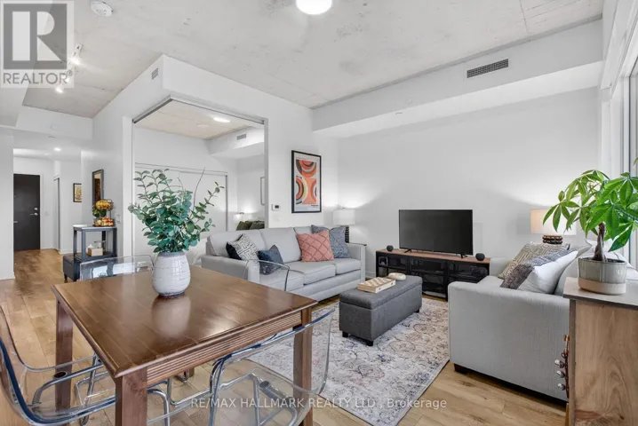 304 - 1808 ST. CLAIR AVENUE W, Toronto (Weston-Pellam Park), Ontario M6N0C1