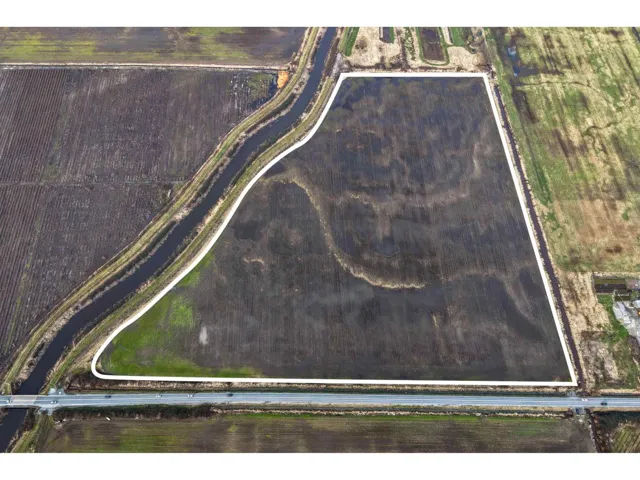 17901 80 AVENUE, Surrey, British Columbia V4N6G3