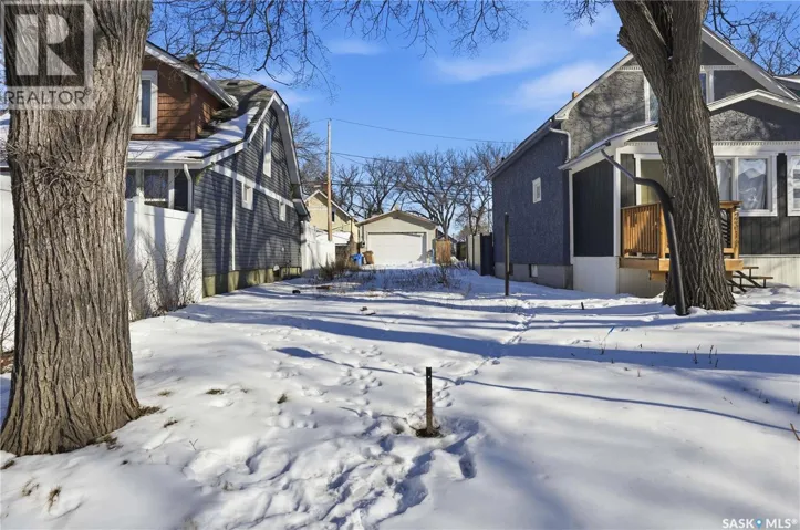 2305 Quebec STREET, Regina, Saskatchewan S4P1K5