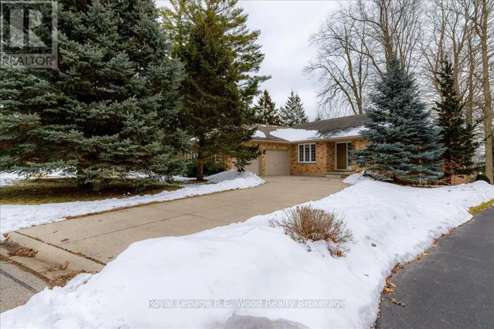 27 WOODSIDE DRIVE, Tillsonburg, Ontario N4G5P9
