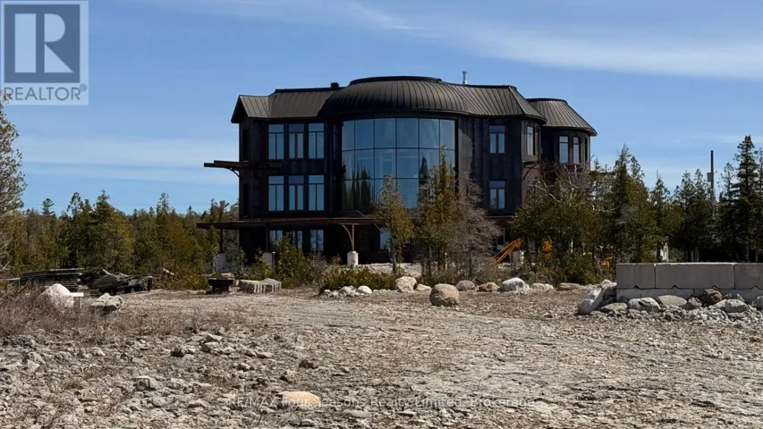 794 DORCAS BAY ROAD, Northern Bruce Peninsula, Ontario N0H2R0