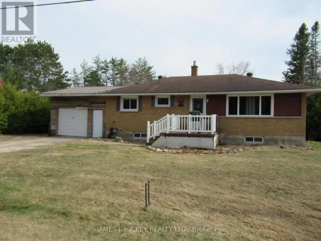 115 LORNE PLACE, Laurentian Hills, Ontario K0J1P0