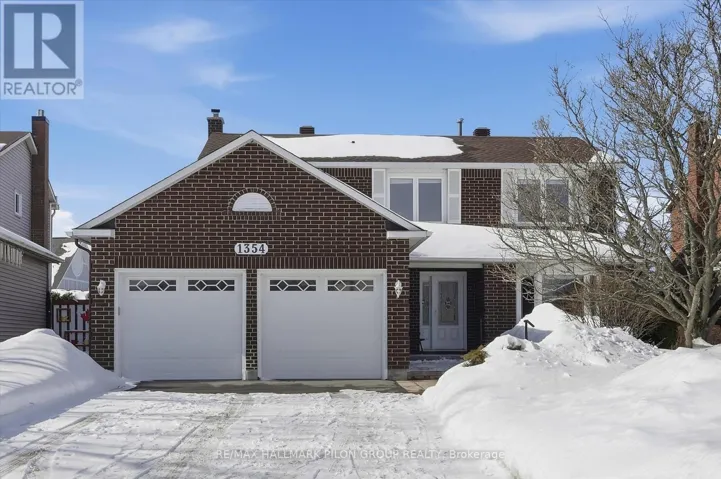 1354 MOUNTAINSIDE CRESCENT, Ottawa, Ontario K1E3G5