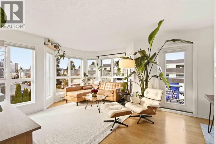 302 1053 Balmoral Rd, Victoria, British Columbia V8T1A7