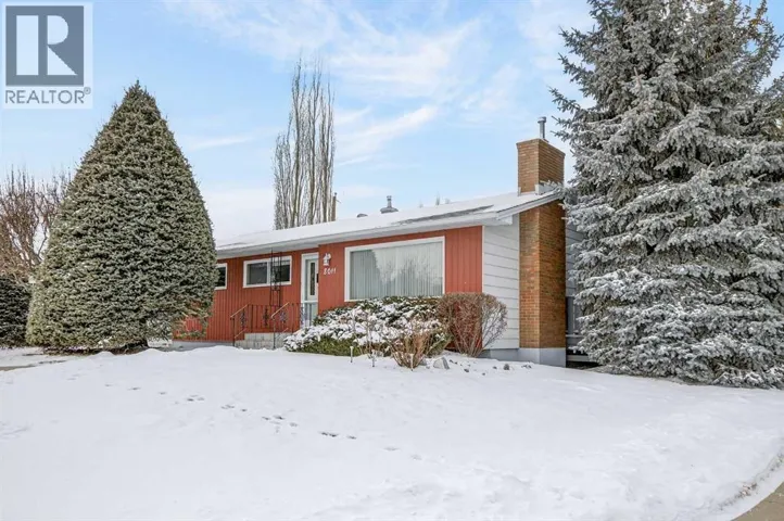 8011 5 Street SW, Calgary, Alberta T2V5K5