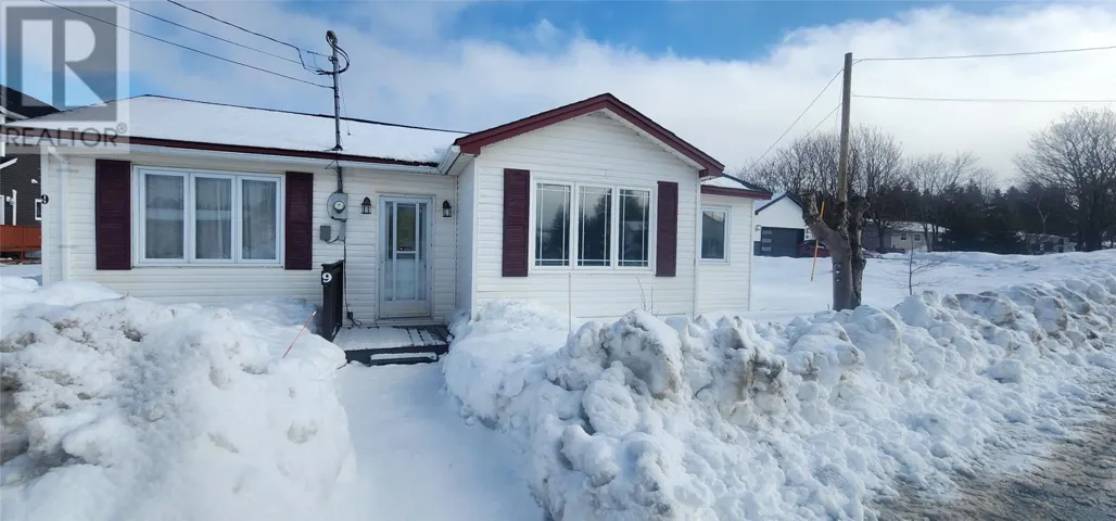 9 Country Path, Conception Bay South, Newfoundland & Labrador A1W4Y3
