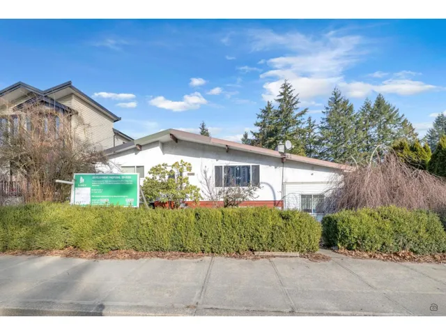 13105 64 AVENUE, Surrey, British Columbia V3W1X8