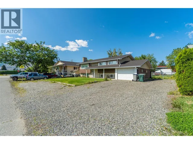 1118 Chateau Street, Kamloops, British Columbia V2B5R4