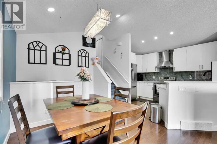 141 Saddlecrest Close NE, Calgary, Alberta T3J5B6