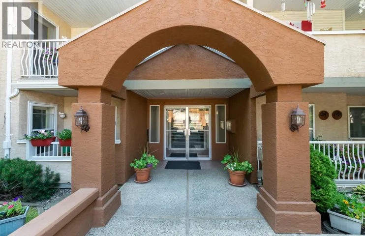 251 6 Street SE Unit# 201, Salmon Arm, British Columbia V1E1J9