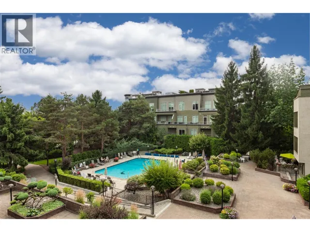 1056 Bernard Avenue Unit# 305 Lot# 43, Kelowna, British Columbia V1Y8L7