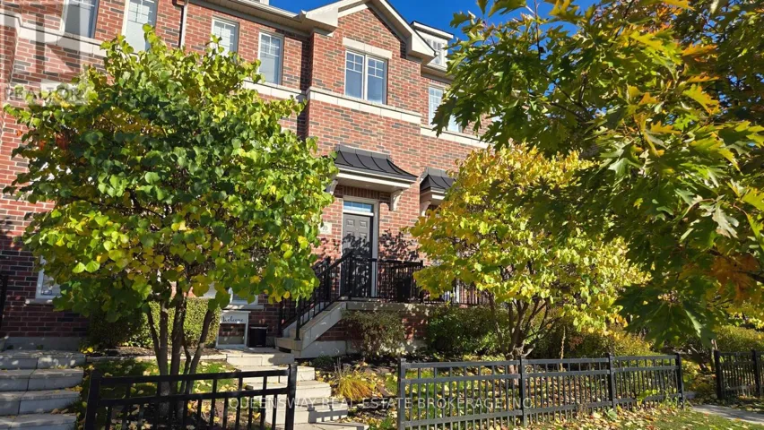 70 STREATHERN WAY, Clarington (Bowmanville), Ontario L1C0S4