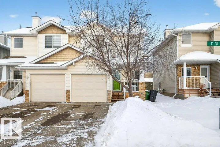 3457 11 ST NW, Edmonton, Alberta T6T0J8