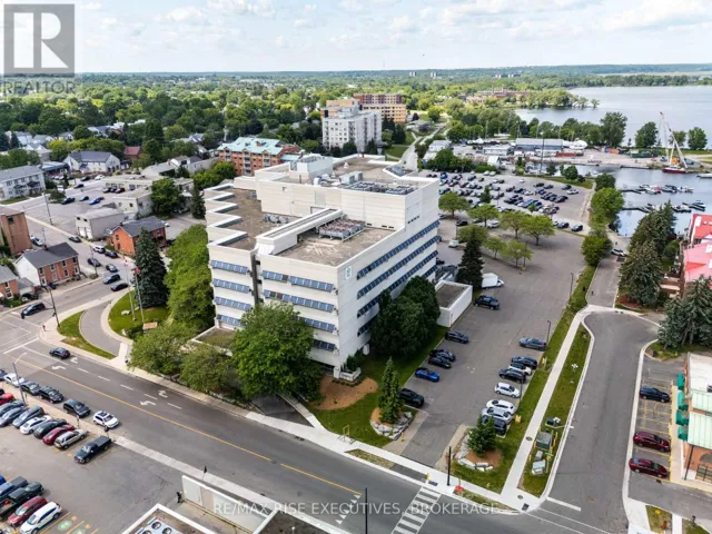 505 - 49 PLACE D' ARMES, Kingston (East of Sir John A. Blvd), Ontario K7K6E1