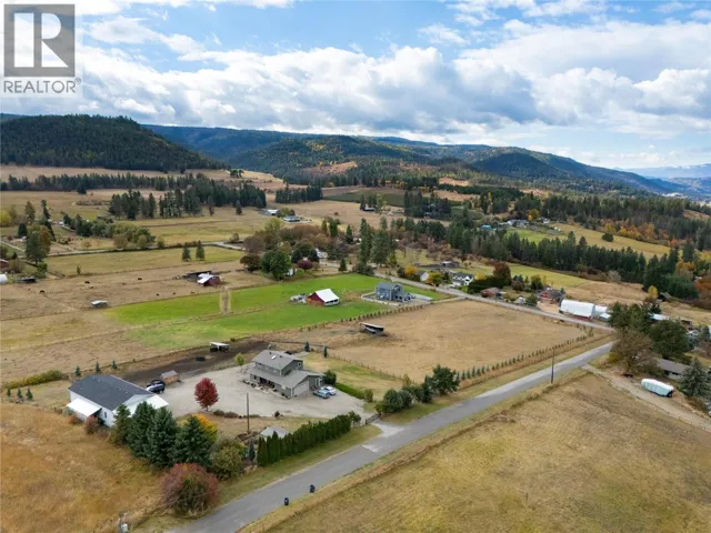 5432 Rochdell Road, Coldstream, British Columbia V1B3E8
