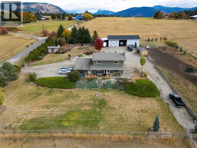 5432 Rochdell Road, Coldstream, British Columbia V1B3E8