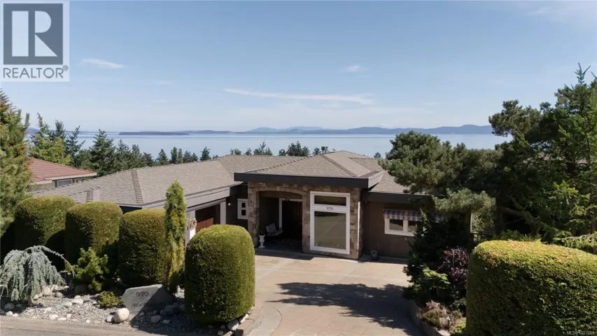 970 Seapearl Pl, Saanich, British Columbia V8Y2X2