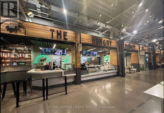 17600 YONGE STREET, Newmarket (Woodland Hill), Ontario L3Y4Z1