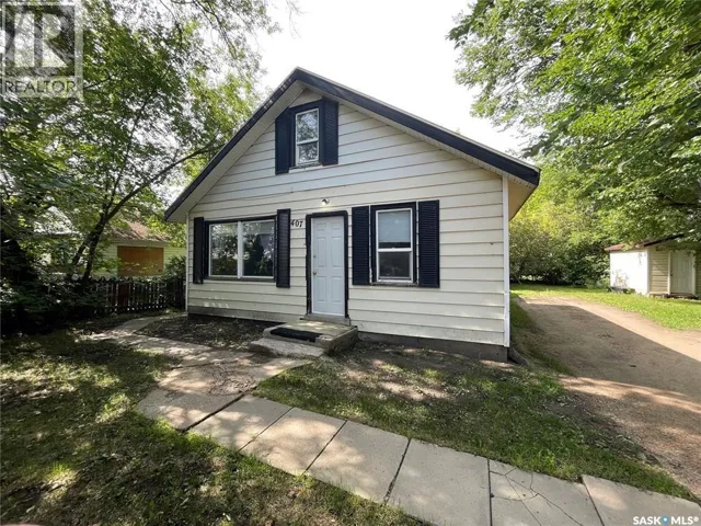 407 3rd STREET E, Meadow Lake, Saskatchewan S9X1H7
