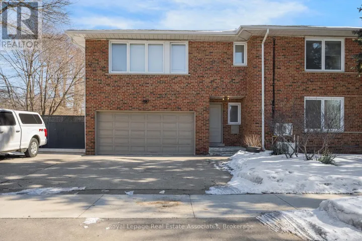 3-BR UPPER - 69 OLDHAM ROAD, Toronto (Princess-Rosethorn), Ontario M9A2B9