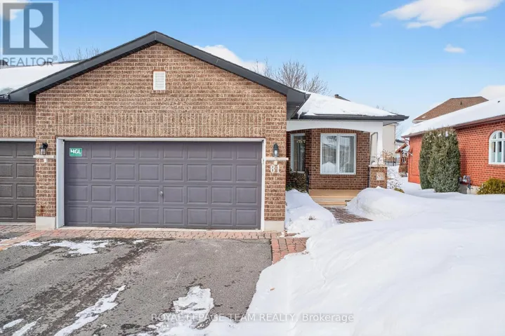 81 WATERTHRUSH CRESCENT, Ottawa, Ontario K2M2V1