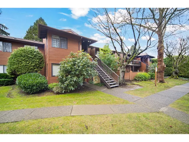 2306 10620 150 STREET, Surrey, British Columbia V3R7K3
