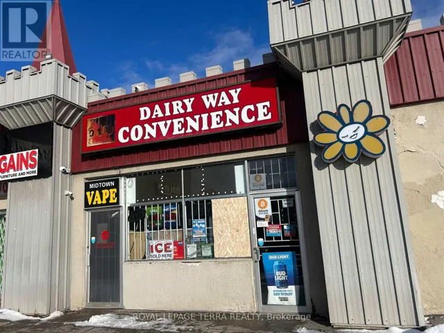 8 MIDTOWN DRIVE, Oshawa (O'Neill), Ontario L1J3Z7