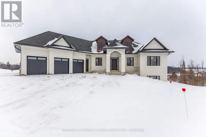 11 CALDWELL DRIVE, Oro-Medonte, Ontario L0L2L0