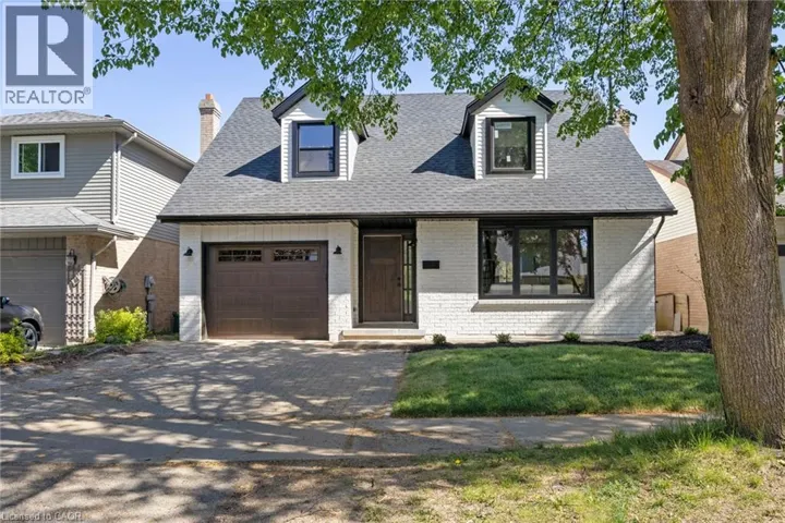 92 SCENIC WOOD Crescent, Kitchener, Ontario N2A3N6