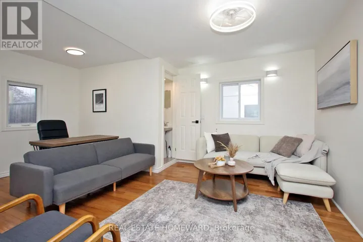 UPPER - 145 BOSTON AVENUE, Toronto (South Riverdale), Ontario M4M2T8