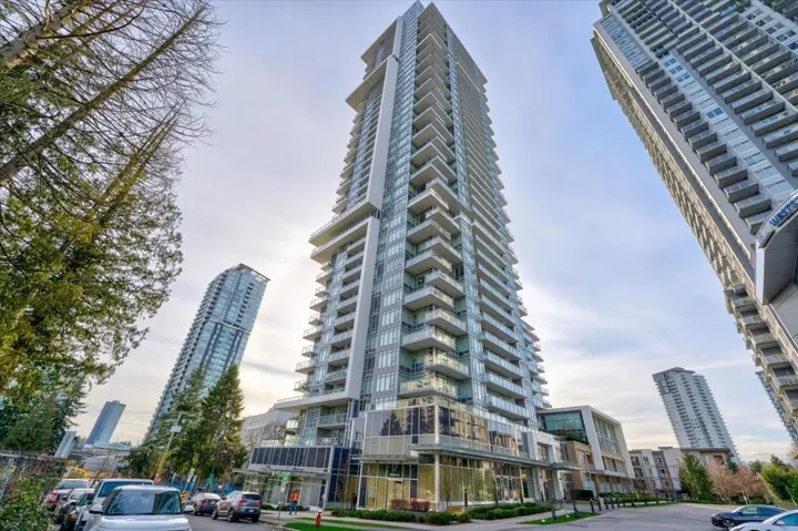 3805 13350 CENTRAL AVENUE, Surrey, British Columbia V3T0S1