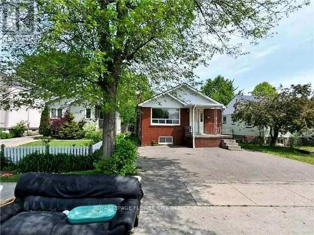 1041 CAWTHRA ROAD, Mississauga (Lakeview), Ontario L5G4K4