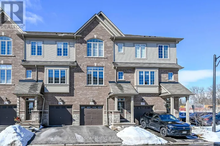 17 - 257 PARKSIDE DRIVE, Hamilton (Waterdown), Ontario L8B0W5