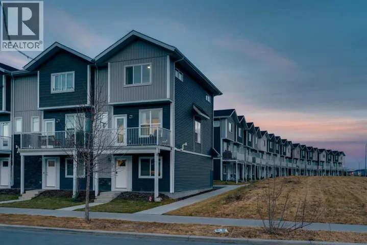28 Redstone Boulevard NE, Calgary, Alberta T3N2G4