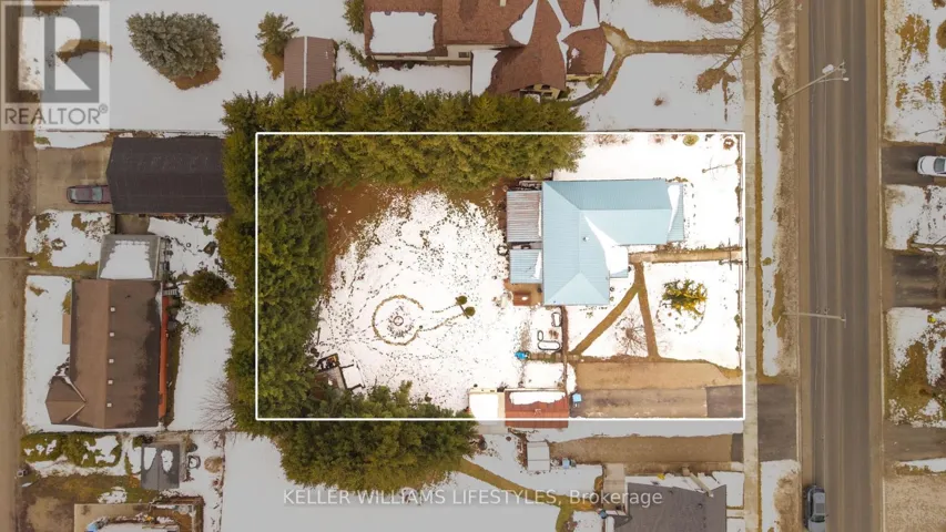 26 ARTHUR STREET, Strathroy-Caradoc (NE), Ontario N7G2H1