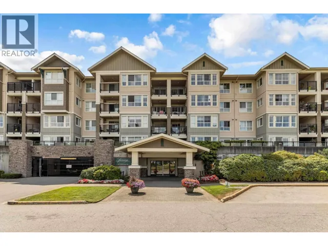 214 19677 MEADOW GARDENS WAY, Pitt Meadows, British Columbia V3Y0A2