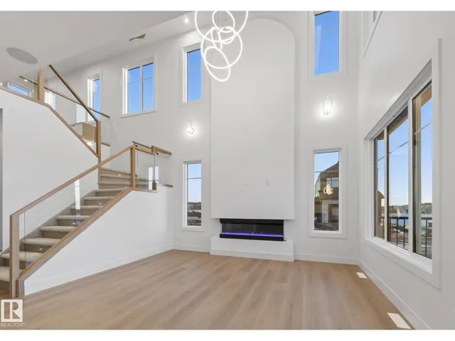 4276 Charles CL SW, Edmonton, Alberta T6W1A7