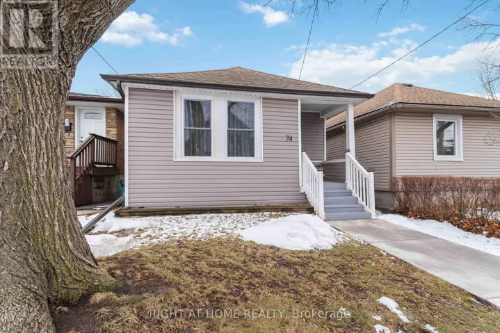 74 PROVINCE STREET N, Hamilton (Crown Point), Ontario L8H4H6