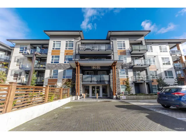 207 19935 75A AVENUE, Langley, British Columbia V2Y4L6