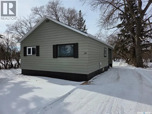 26 Fraser STREET, Manor, Saskatchewan S0C1R0