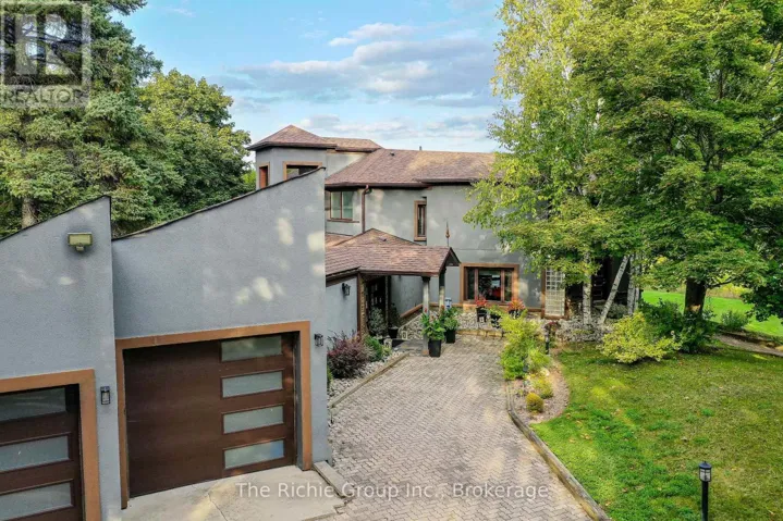 21 BARTLEY DRIVE, Caledon, Ontario L7E0N1