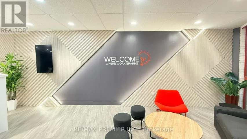302-04 - 3390 SOUTH SERVICE ROAD, Burlington (Industrial Burlington), Ontario L7N3J5