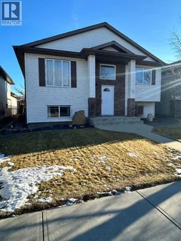 19 Rivergreen Road W, Lethbridge, Alberta T1K4R2